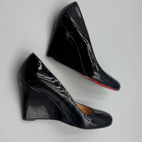 Christian Louboutin Black Patent Leather Pumps - 39.5 - Picture 11 of 11